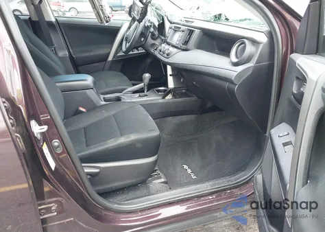 2018 Toyota Rav4 Le z USA, uszkodzony, nr VIN 2T3ZFREV5JW486591